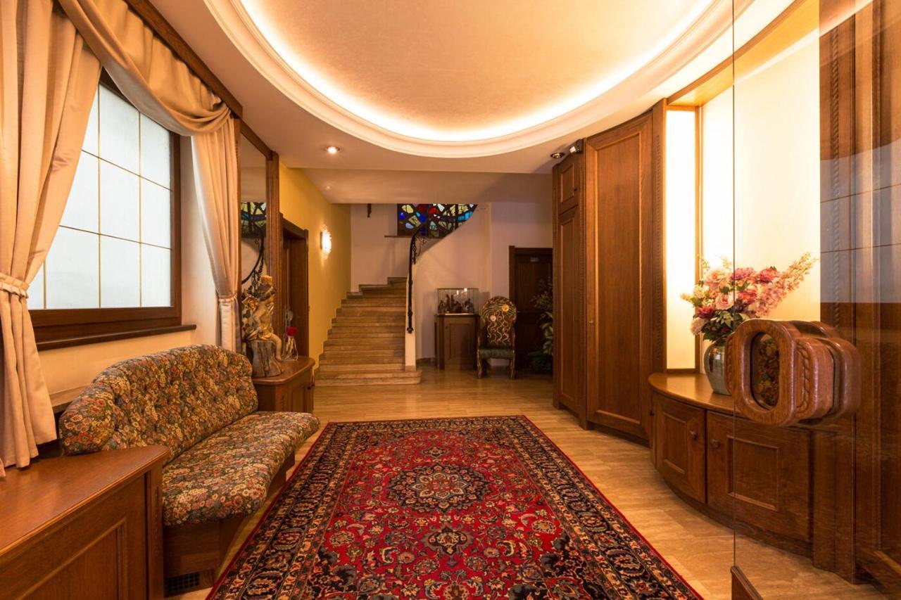 Apartments Meisules Urtijëi Dış mekan fotoğraf