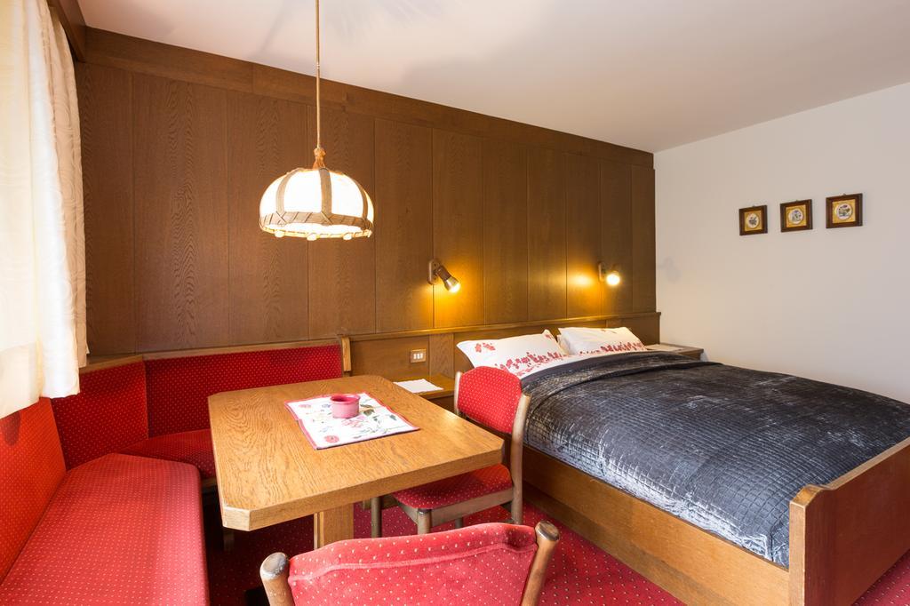Apartments Meisules Urtijëi Dış mekan fotoğraf