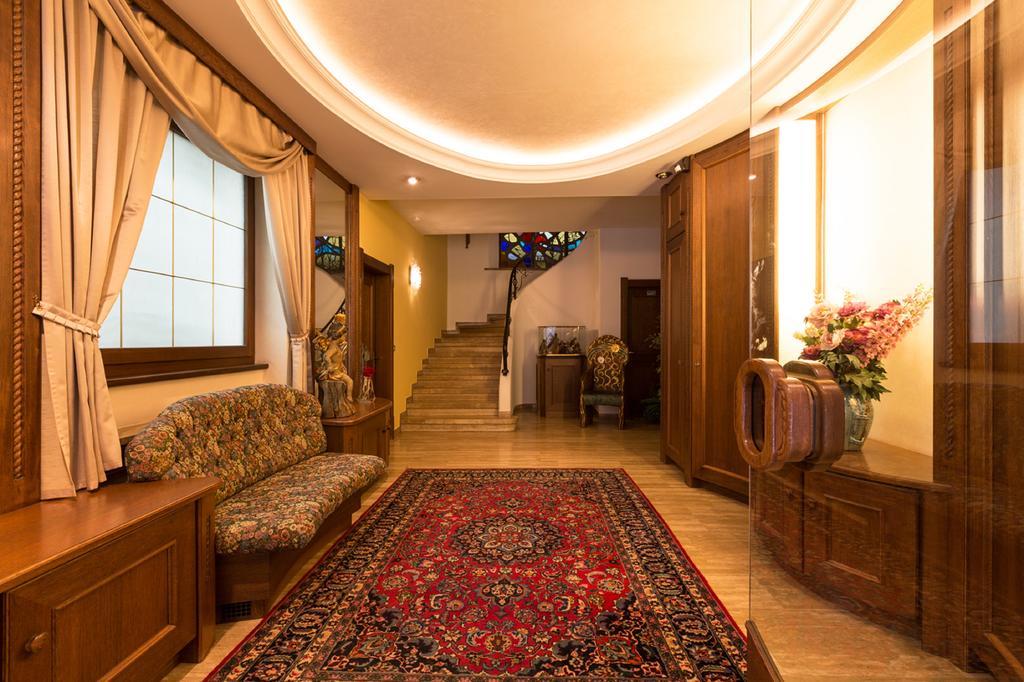 Apartments Meisules Urtijëi Dış mekan fotoğraf